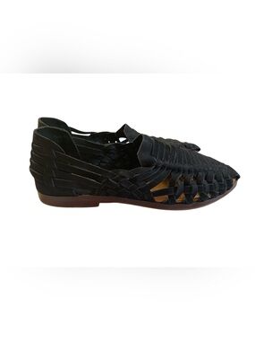Woven Suede Leather Huaraches Flats Size 9 Black- The Root Collective